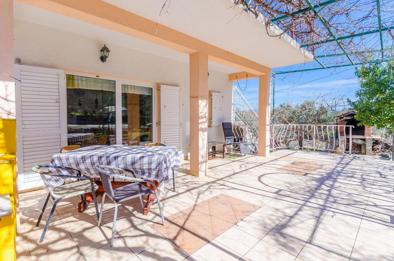 סלאטינה Apartments Stara Maslina מראה חיצוני תמונה