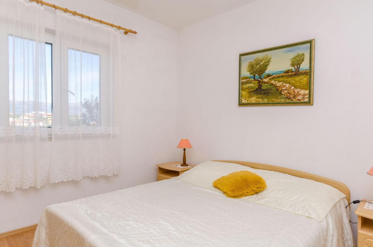 סלאטינה Apartments Stara Maslina מראה חיצוני תמונה