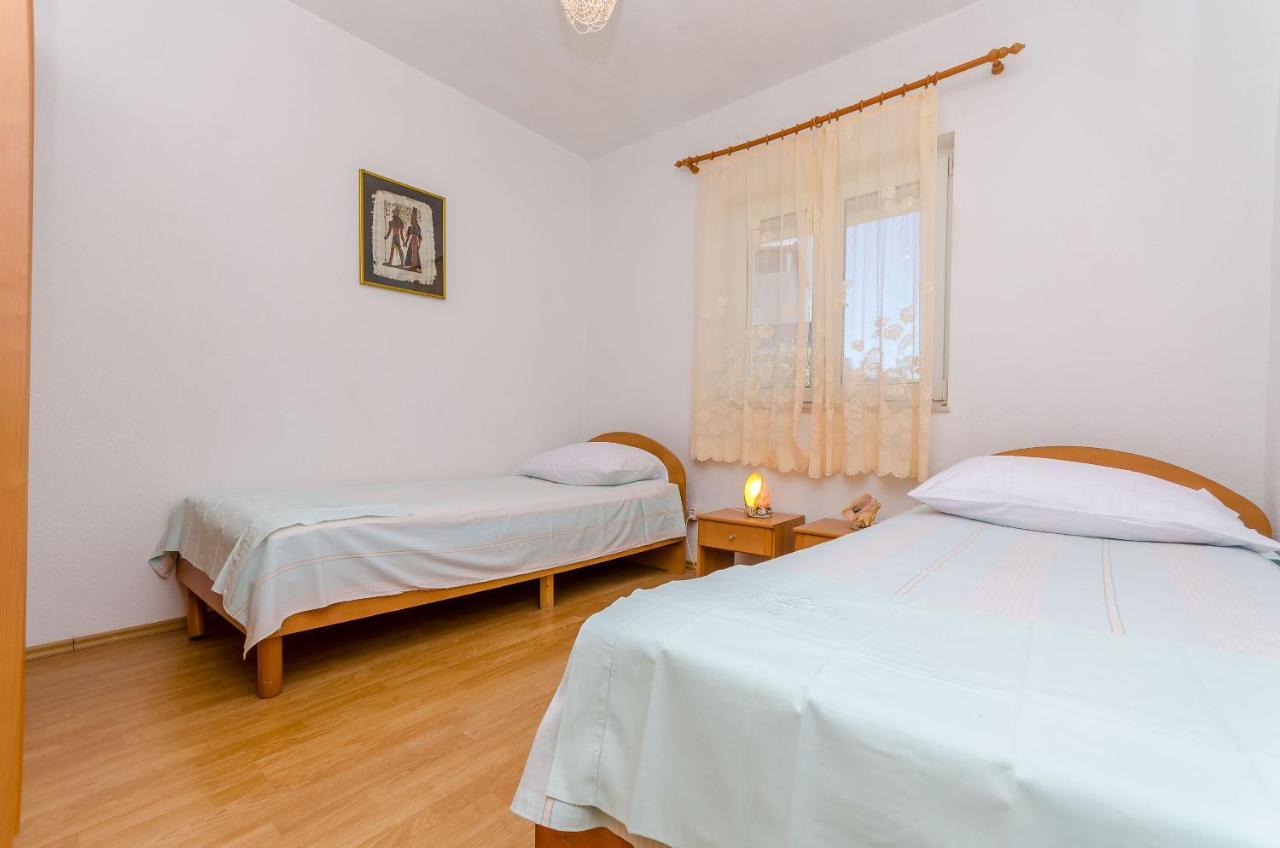 סלאטינה Apartments Stara Maslina מראה חיצוני תמונה