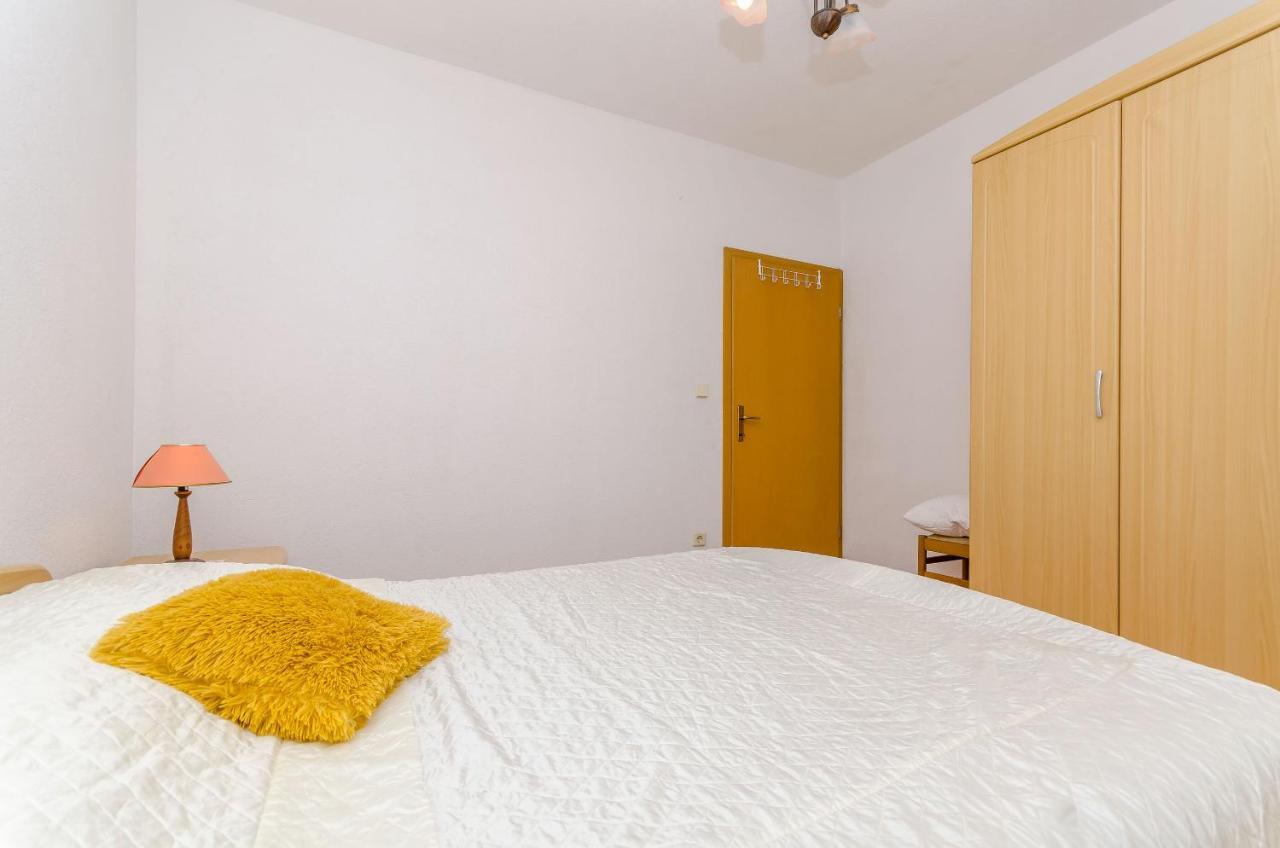 סלאטינה Apartments Stara Maslina מראה חיצוני תמונה