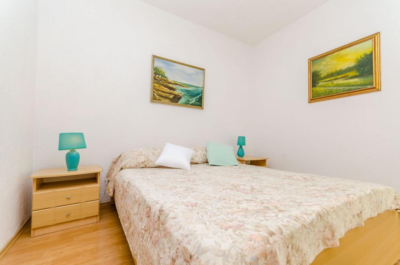 סלאטינה Apartments Stara Maslina מראה חיצוני תמונה